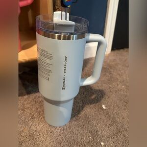 BNWT SXS spring blue 40 ounce